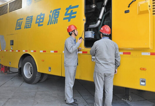 寿县如何清理被灰尘覆盖的机油散热器？